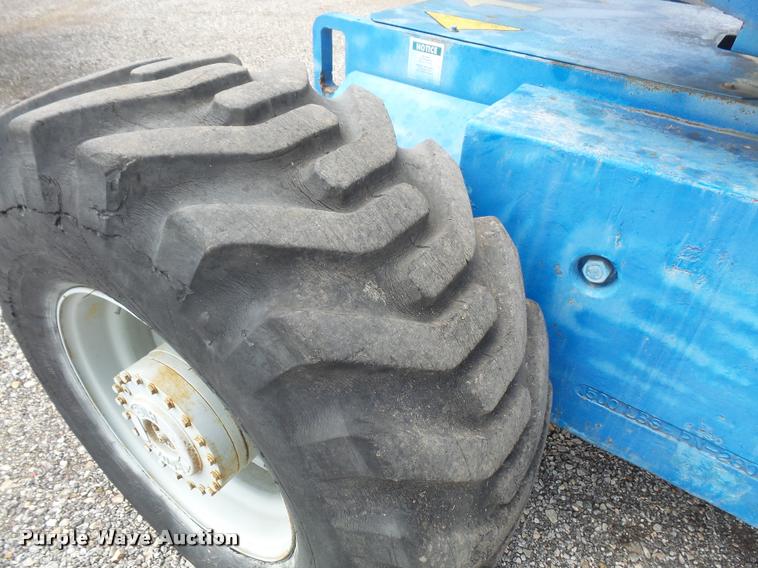 image for item DA8106 1993 Genie S60 boom lift
