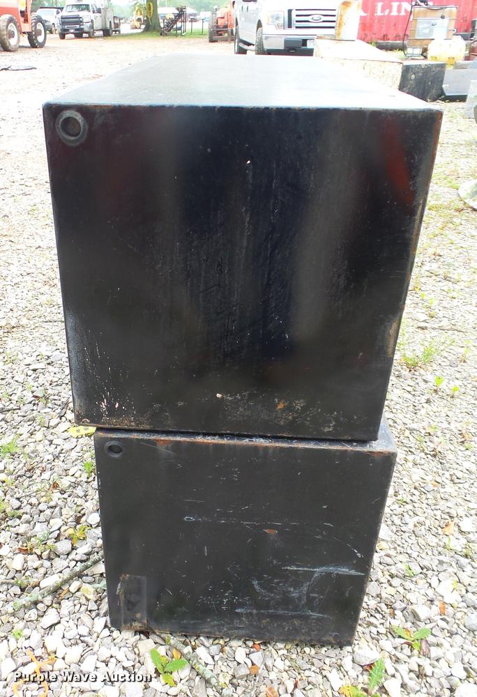 image for item DA9171 (2) toolboxes