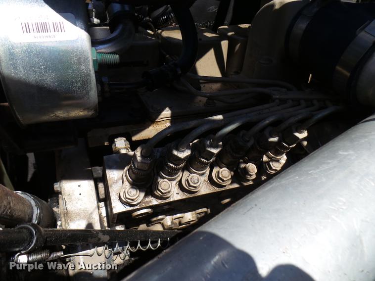 image for item DB0130 1998 Ford F800 truck cab and chassis