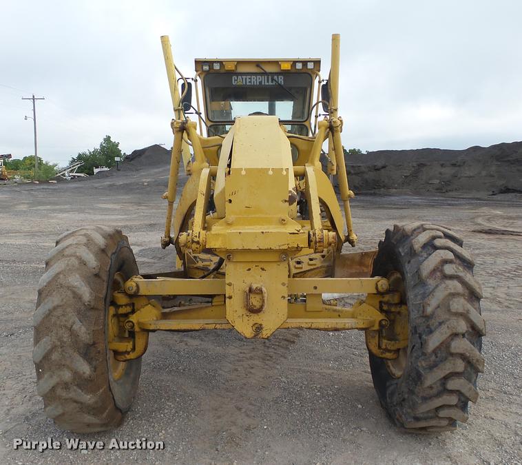 image for item DB0161 2005 Caterpillar 140H motor grader
