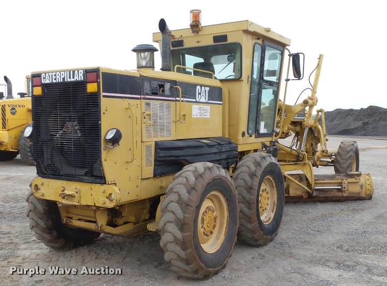 image for item DB0161 2005 Caterpillar 140H motor grader