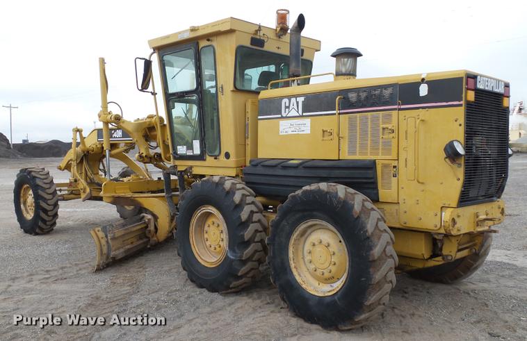 image for item DB0161 2005 Caterpillar 140H motor grader