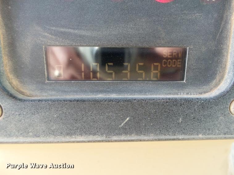 image for item DB0161 2005 Caterpillar 140H motor grader