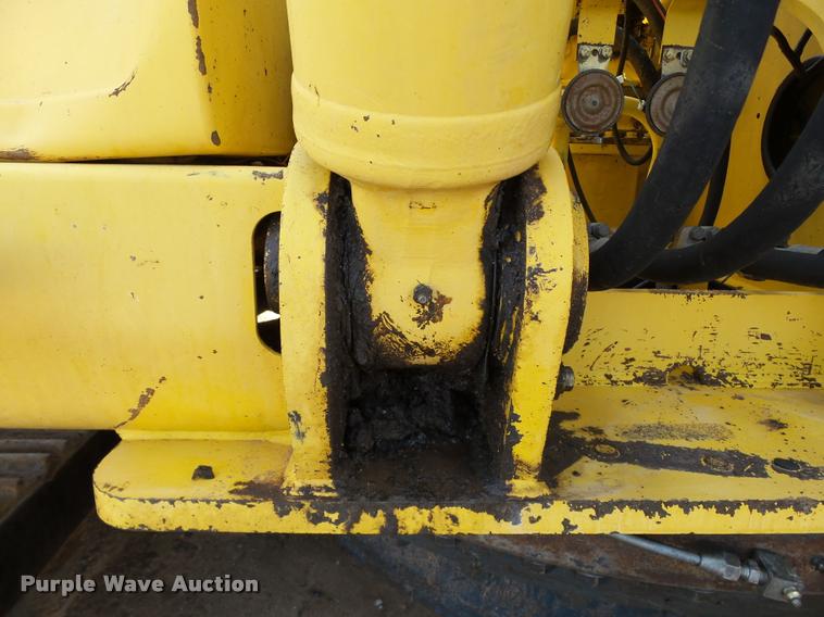 image for item DB0167 2004 Komatsu PC220LC-7 excavator