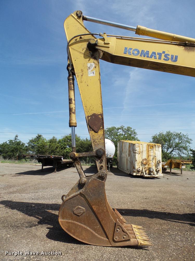 image for item DB0167 2004 Komatsu PC220LC-7 excavator