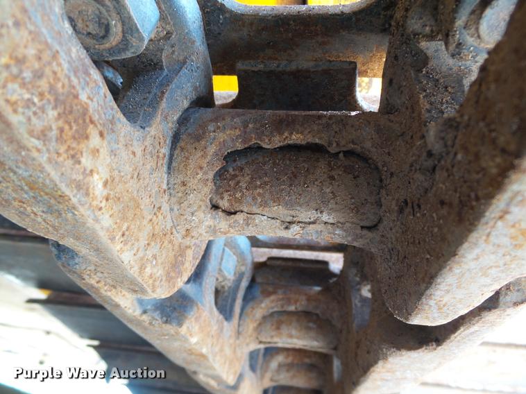 image for item DB0167 2004 Komatsu PC220LC-7 excavator