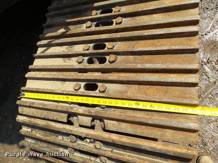 image for item DB0167 2004 Komatsu PC220LC-7 excavator