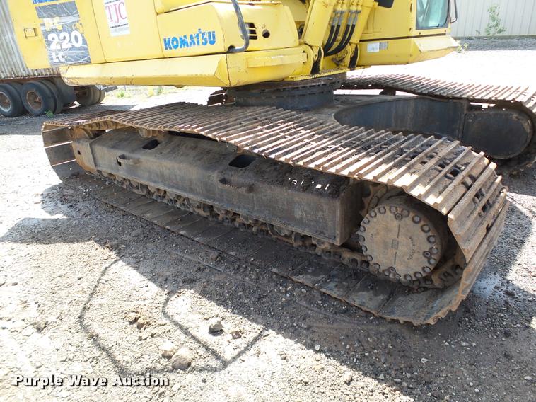 image for item DB0167 2004 Komatsu PC220LC-7 excavator