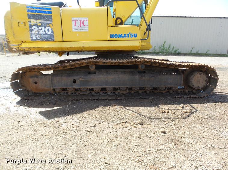 image for item DB0167 2004 Komatsu PC220LC-7 excavator