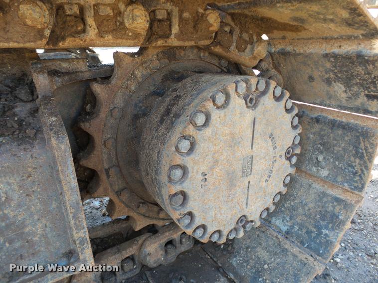 image for item DB0167 2004 Komatsu PC220LC-7 excavator