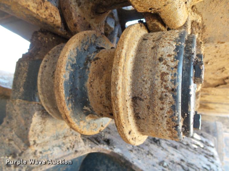 image for item DB0167 2004 Komatsu PC220LC-7 excavator