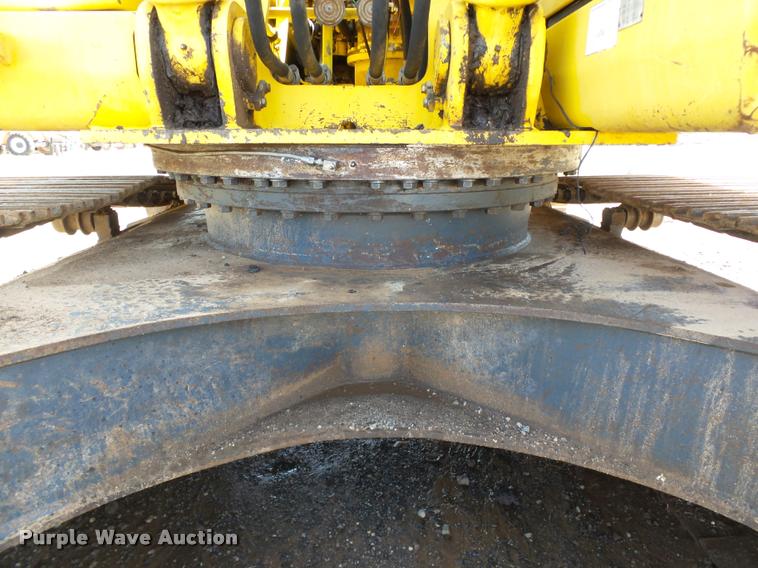 image for item DB0167 2004 Komatsu PC220LC-7 excavator