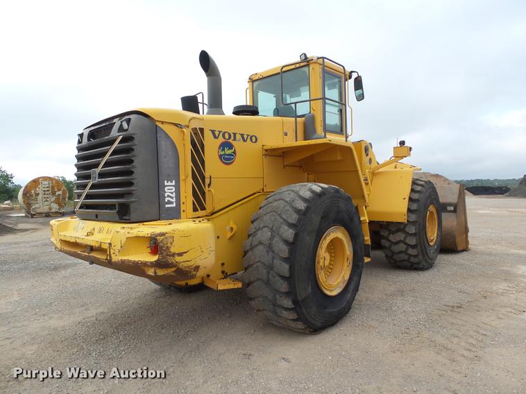 image for item DB0225 2006 Volvo L220E wheel loader
