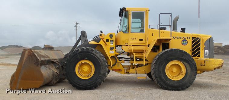 image for item DB0225 2006 Volvo L220E wheel loader