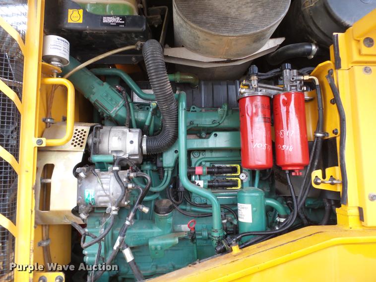 image for item DB0225 2006 Volvo L220E wheel loader