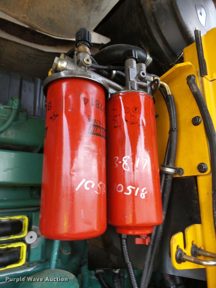 image for item DB0225 2006 Volvo L220E wheel loader