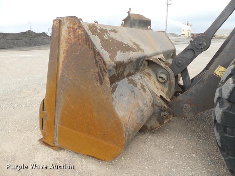 image for item DB0225 2006 Volvo L220E wheel loader