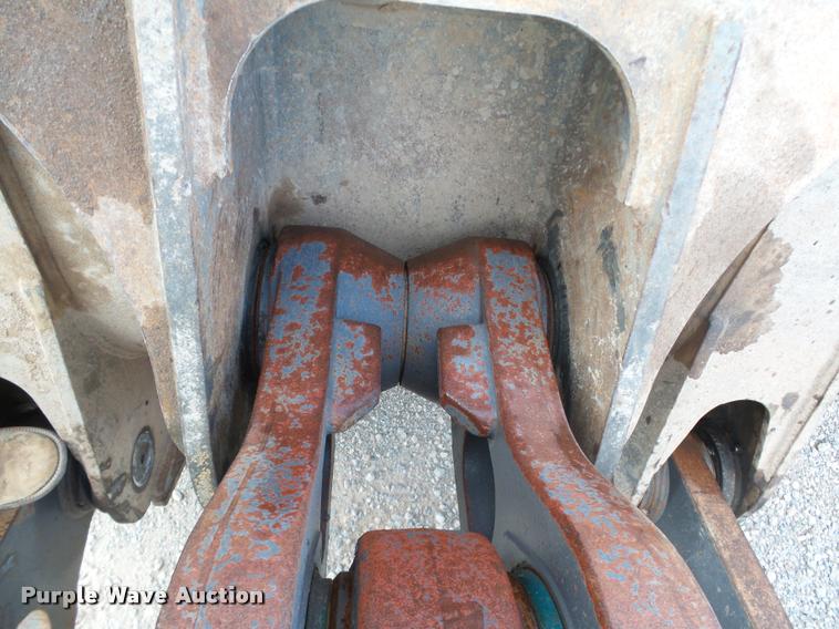 image for item DB0225 2006 Volvo L220E wheel loader