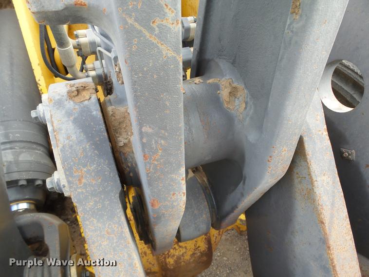 image for item DB0225 2006 Volvo L220E wheel loader