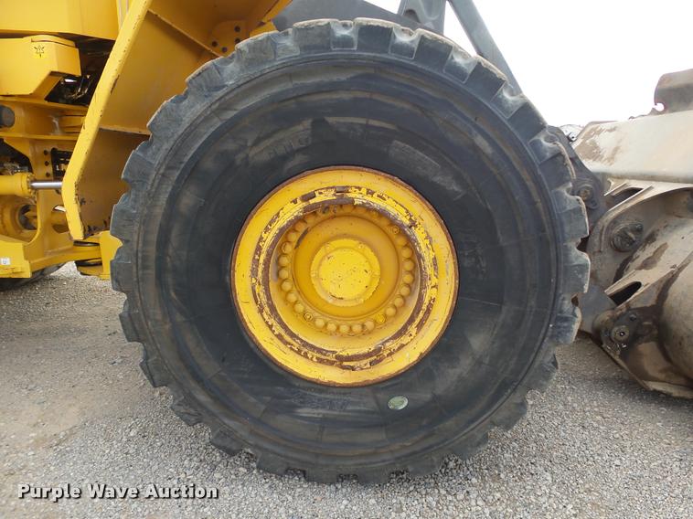 image for item DB0225 2006 Volvo L220E wheel loader