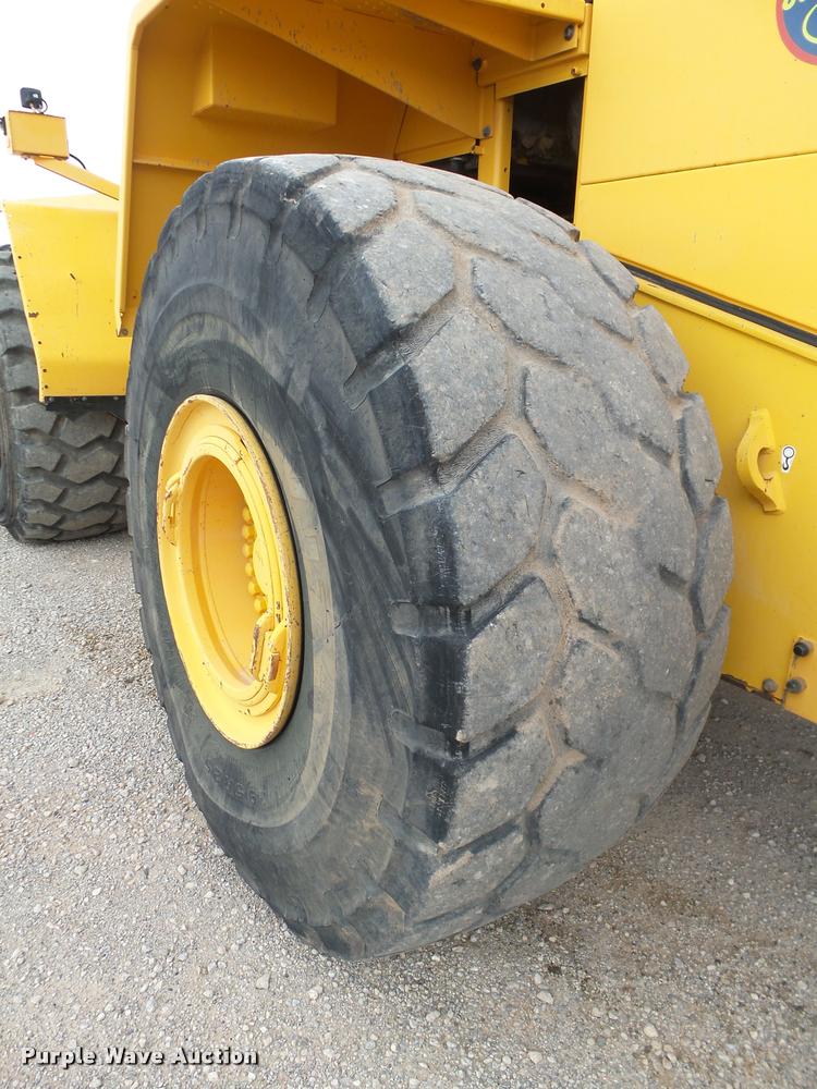 image for item DB0225 2006 Volvo L220E wheel loader