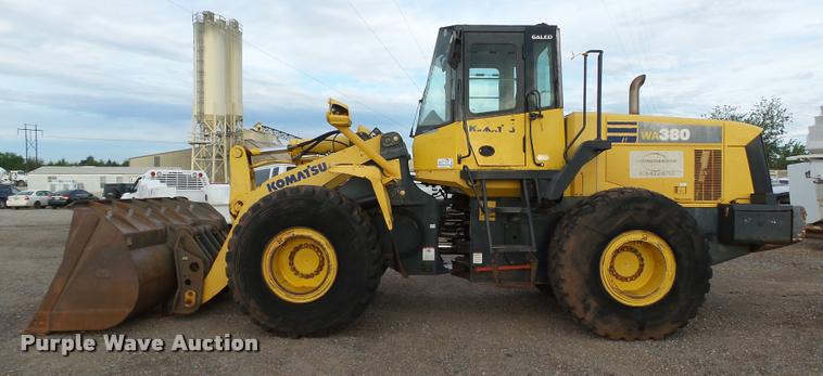image for item DB0226 2004 Komatsu WA380-5L wheel loader