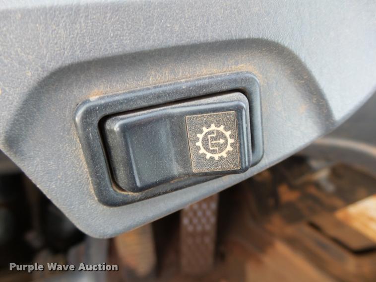 image for item DB0226 2004 Komatsu WA380-5L wheel loader