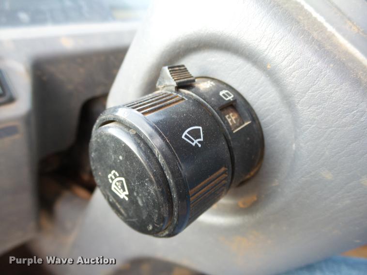 image for item DB0226 2004 Komatsu WA380-5L wheel loader