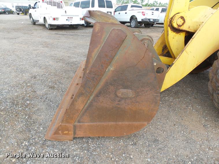 image for item DB0226 2004 Komatsu WA380-5L wheel loader