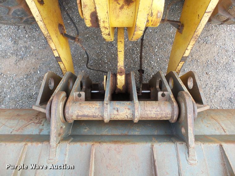 image for item DB0226 2004 Komatsu WA380-5L wheel loader