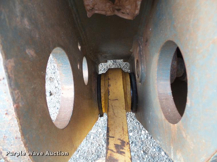 image for item DB0226 2004 Komatsu WA380-5L wheel loader