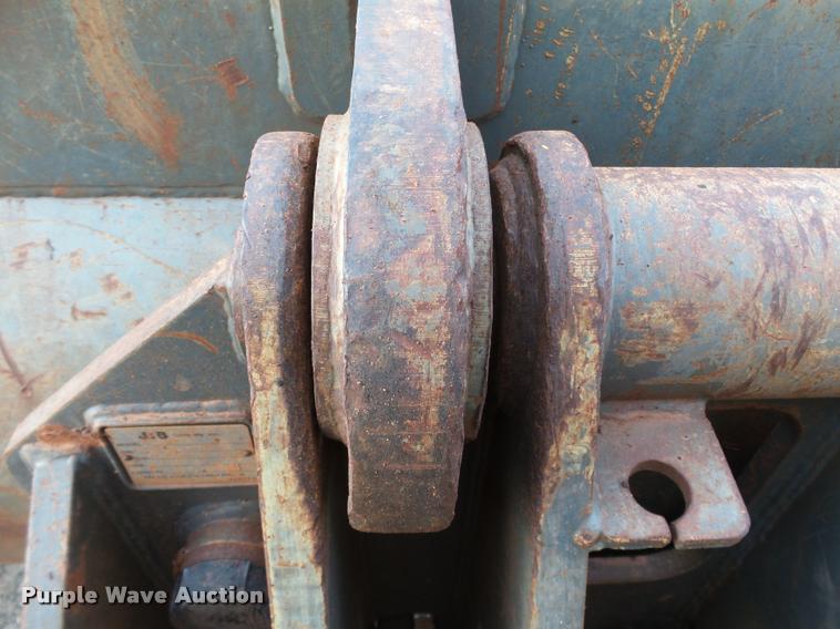 image for item DB0226 2004 Komatsu WA380-5L wheel loader