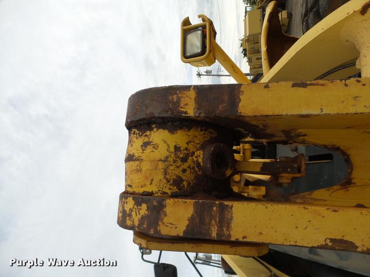 image for item DB0226 2004 Komatsu WA380-5L wheel loader