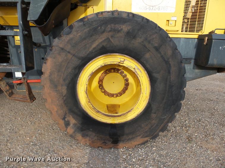 image for item DB0226 2004 Komatsu WA380-5L wheel loader