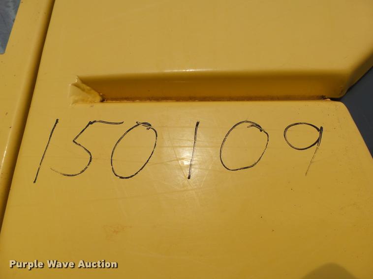 image for item DB0226 2004 Komatsu WA380-5L wheel loader