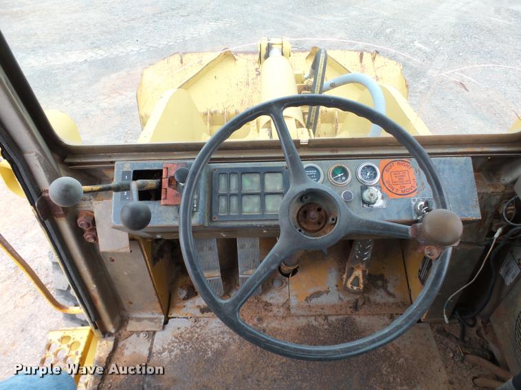 image for item DB0228 1986 Dresser 540 Payloader wheel loader