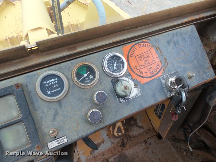 image for item DB0228 1986 Dresser 540 Payloader wheel loader