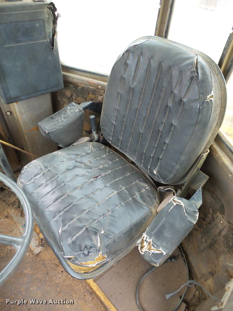 image for item DB0228 1986 Dresser 540 Payloader wheel loader