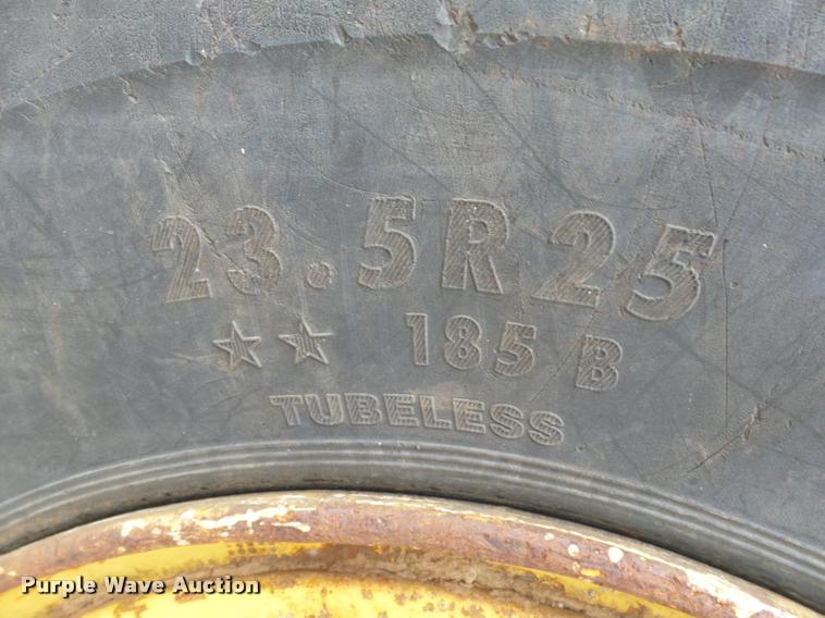 image for item DB0228 1986 Dresser 540 Payloader wheel loader