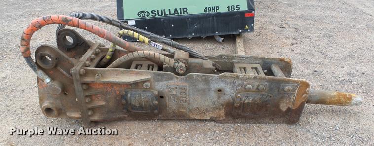 image for item DB0231 NPK E-210A hydraulic breaker