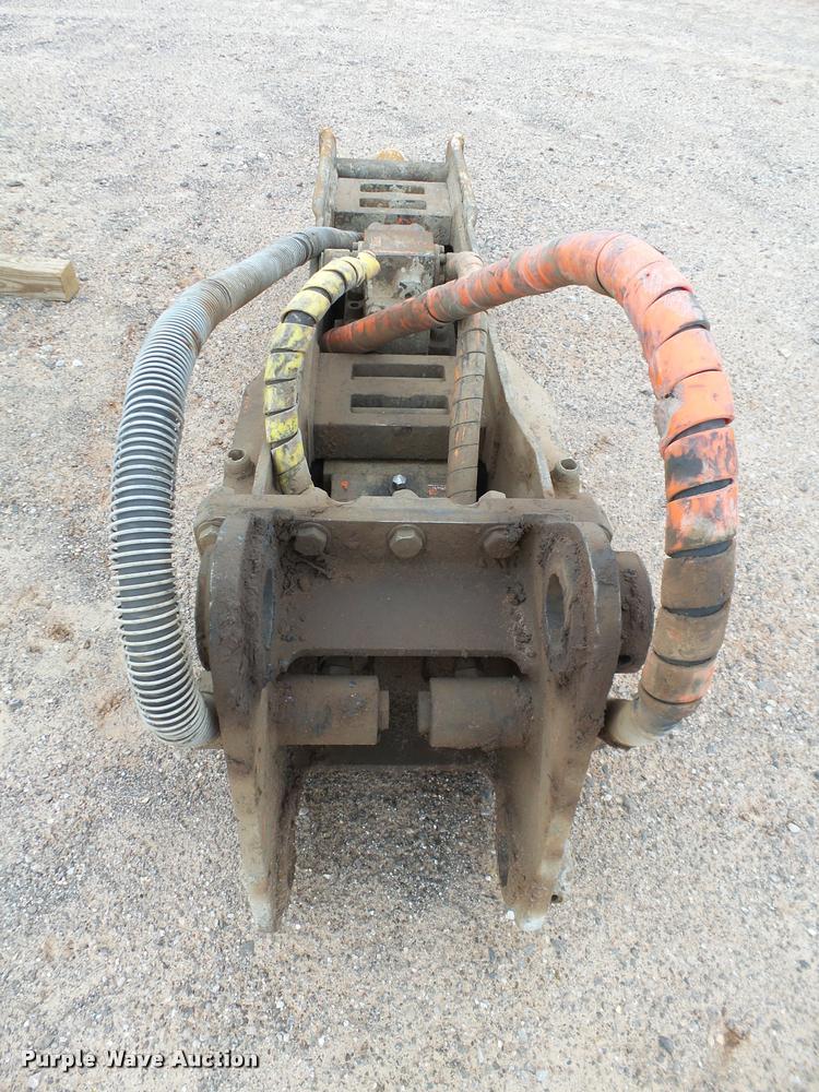 image for item DB0231 NPK E-210A hydraulic breaker