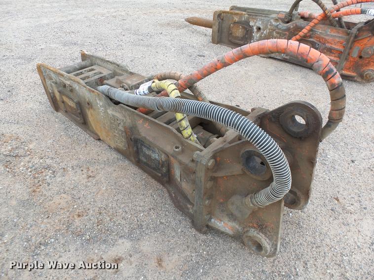 image for item DB0231 NPK E-210A hydraulic breaker