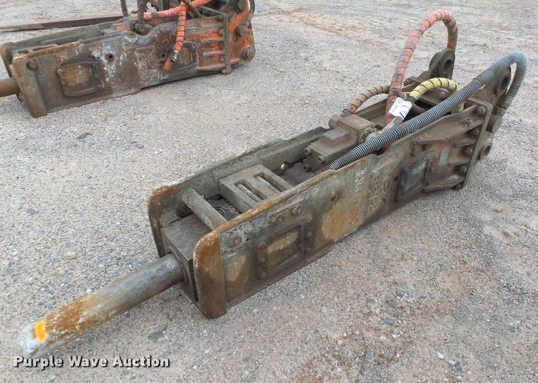 image for item DB0231 NPK E-210A hydraulic breaker