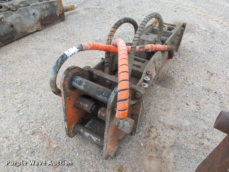 image for item DB0232 NPK E-210A hydraulic breaker