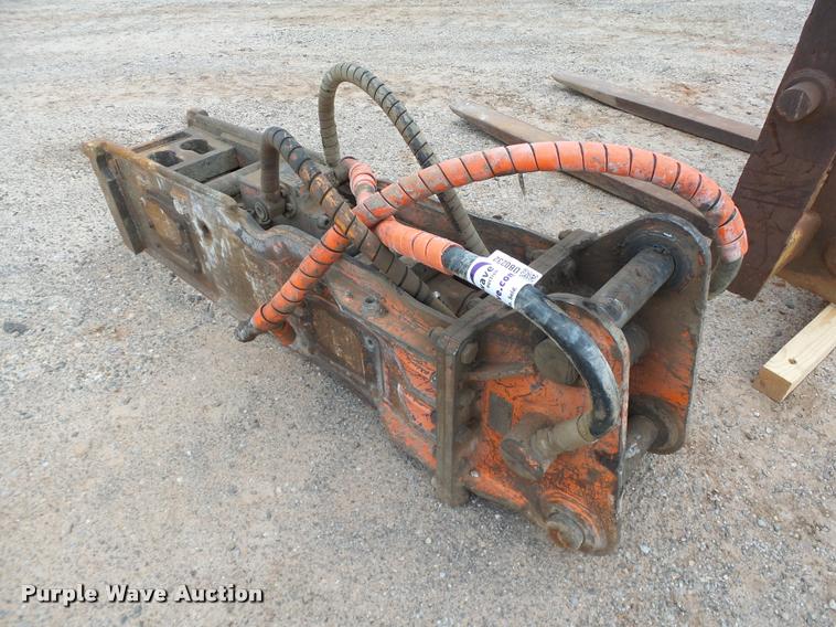 image for item DB0232 NPK E-210A hydraulic breaker