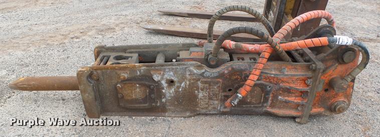 image for item DB0232 NPK E-210A hydraulic breaker