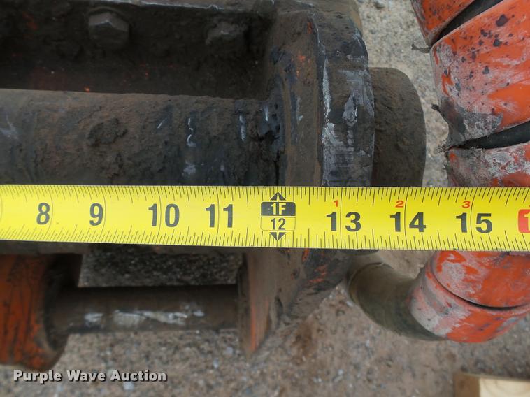 image for item DB0232 NPK E-210A hydraulic breaker