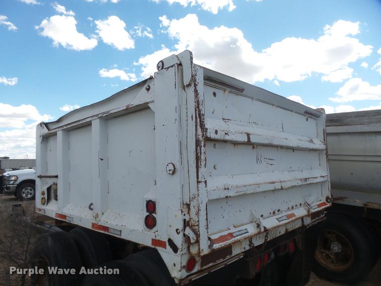 image for item DB0911 1974 end dump pup trailer