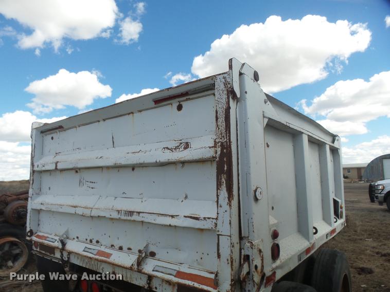 image for item DB0911 1974 end dump pup trailer