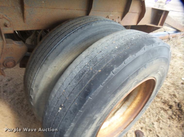 image for item DB0911 1974 end dump pup trailer